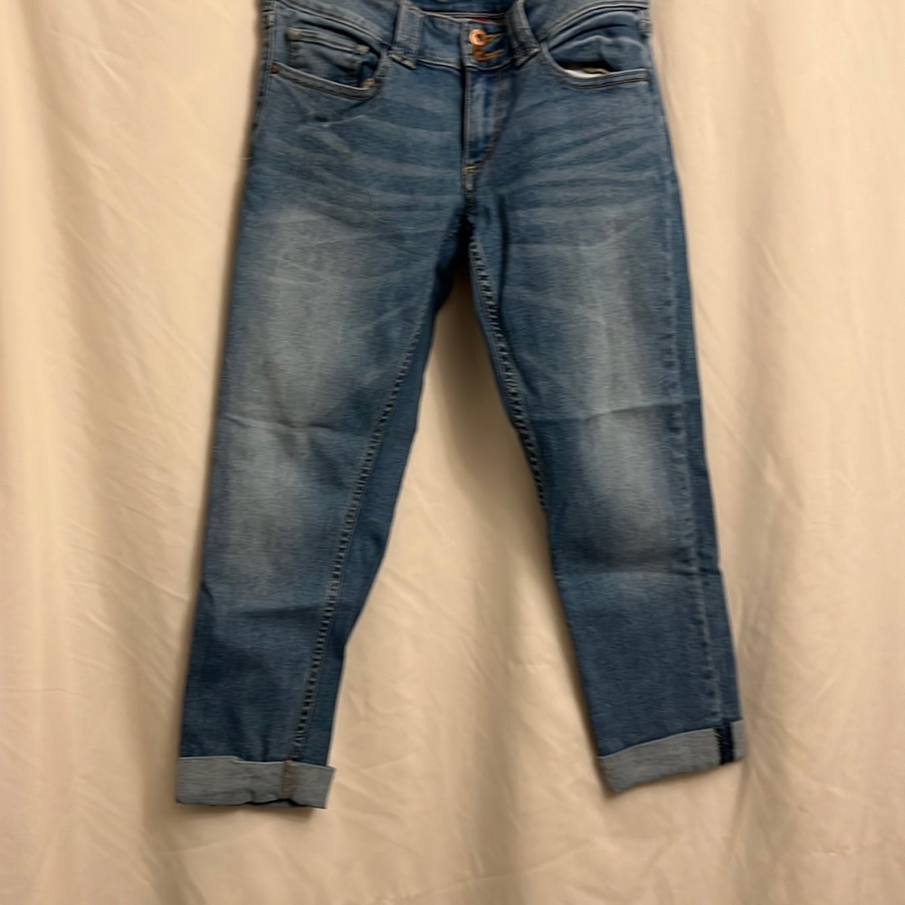 Arizona cropped light wash denim junior size 7